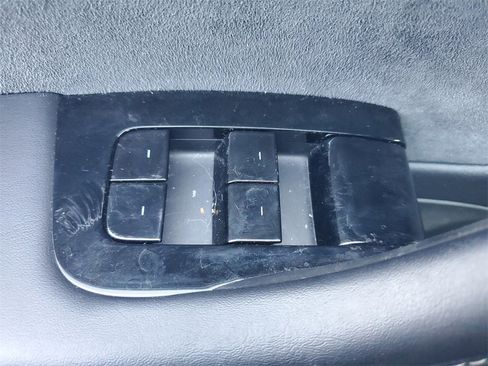 Used 2020 Tesla Model 3 Long Range image 17