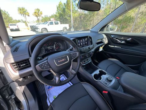 Used 2024 GMC Terrain AT4 AWD/4WD image 10