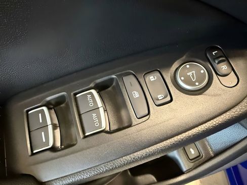 Used 2021 Honda Accord Sport image 19