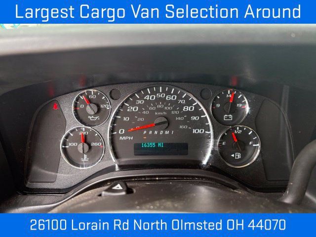 Used 2025 GMC Savana 2500 w/ Driver Convenience Package RWD image 34