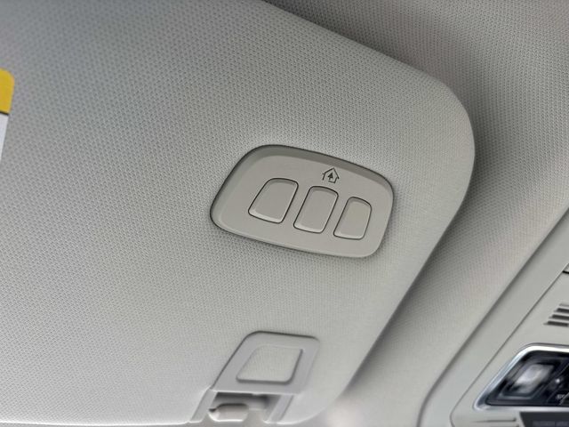 New 2026 Lincoln Nautilus Premier AWD/4WD image 30