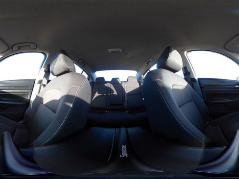 Used 2025 Nissan Altima 2.5 SV image 42