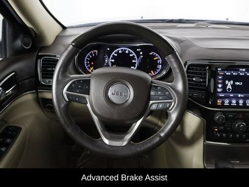 Used 2021 Jeep Grand Cherokee Overland AWD/4WD image 7