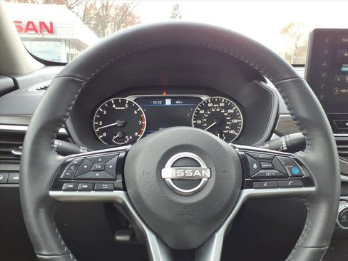 Certified 2023 Nissan Altima 2.5 SV w/ SV Premium Package image 24