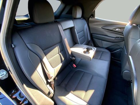 Used 2022 Chevrolet TrailBlazer RS FWD image 20