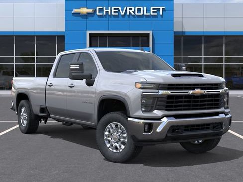 New 2026 Chevrolet Silverado 3500 LT w/ Convenience Package AWD/4WD image 7