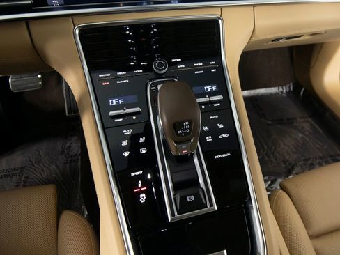 Certified 2021 Porsche Panamera 4S AWD/4WD image 26