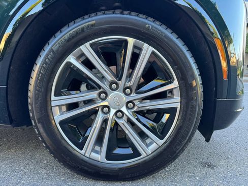 Used 2024 Cadillac Lyriq Luxury AWD/4WD image 14