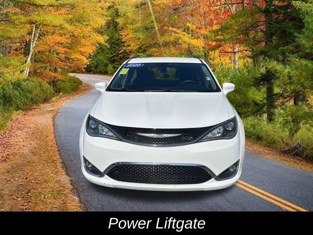Certified 2020 Chrysler Pacifica Touring FWD image 10