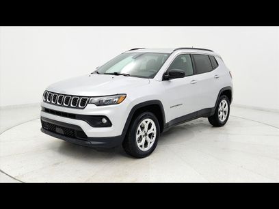 Used 2025 Jeep Compass Latitude