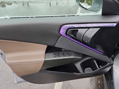 Used 2025 BMW X3 xDrive30i w/ Convenience Package image 12