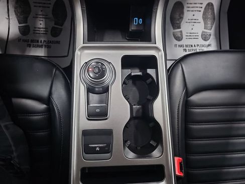 Used 2023 Ford Edge SEL AWD/4WD image 21