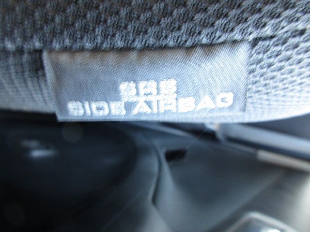 Used 2008 Toyota Matrix XR FWD image 17