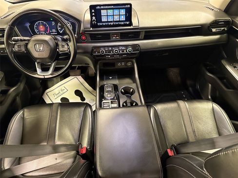 Used 2025 Honda Pilot EX-L image 21