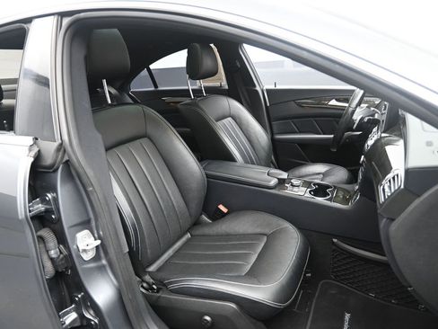Used 2017 Mercedes-Benz CLS 550 4MATIC image 25