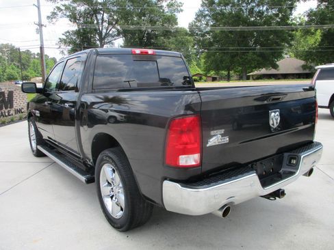 Used 2017 RAM 1500 Big Horn RWD image 25