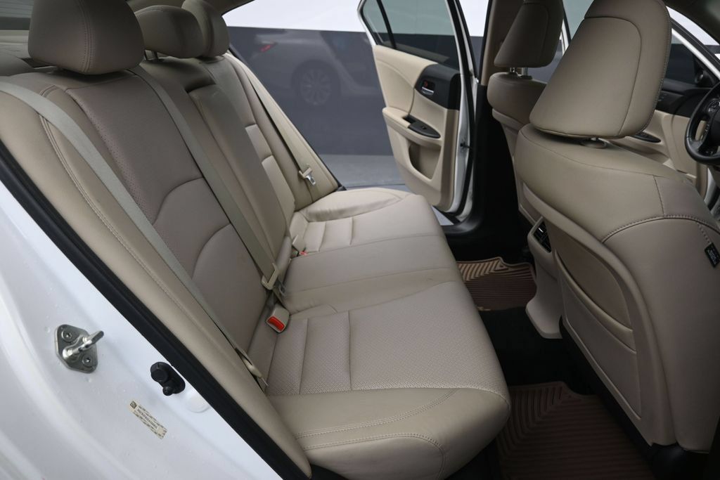 Used 2013 Honda Accord EX-L image 2