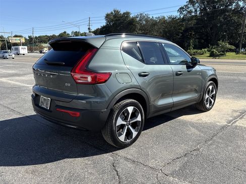 New 2026 Volvo XC40 B5 Plus w/ Protection Package Premier image 5