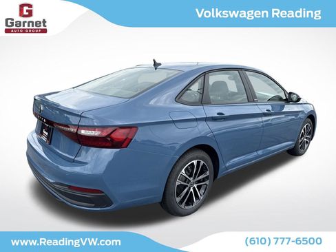 New 2025 Volkswagen Jetta Sport image 5