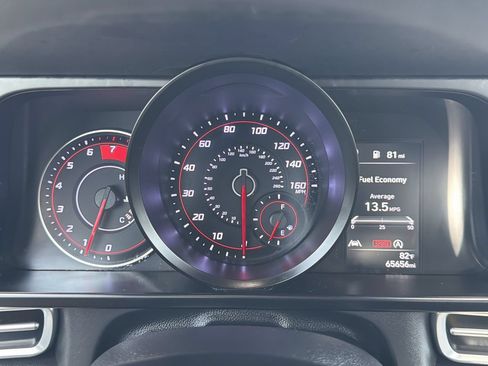 Used 2023 Hyundai Elantra SE FWD image 28