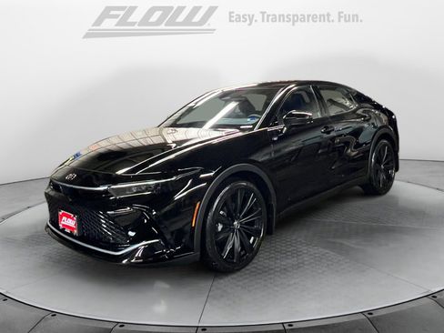 New 2026 Toyota Crown image 3