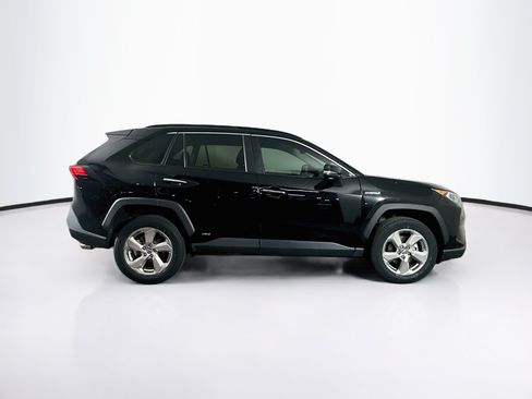 Used 2021 Toyota RAV4 Limited AWD/4WD image 10