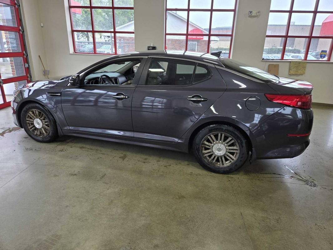 Used 2015 Kia Optima EX FWD image 4