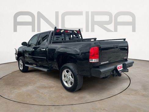 Used 2011 GMC Sierra 2500 Denali AWD/4WD image 8