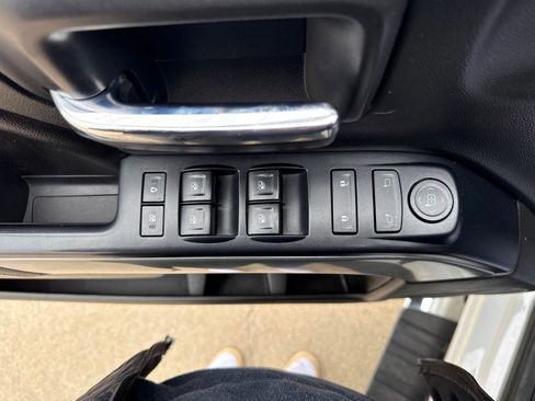 Used 2017 Chevrolet Silverado 1500 LT w/ All Star Edition AWD/4WD image 13