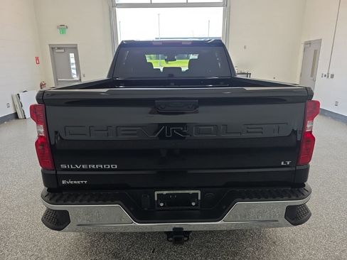 Used 2025 Chevrolet Silverado 1500 LT AWD/4WD image 4