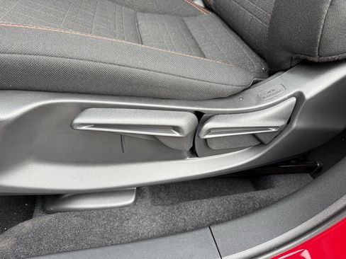 Used 2026 Honda HR-V Sport image 15