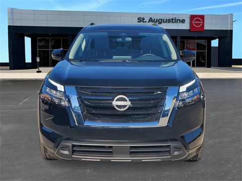 New 2025 Nissan Pathfinder SV w/ SV Premium Package image 8