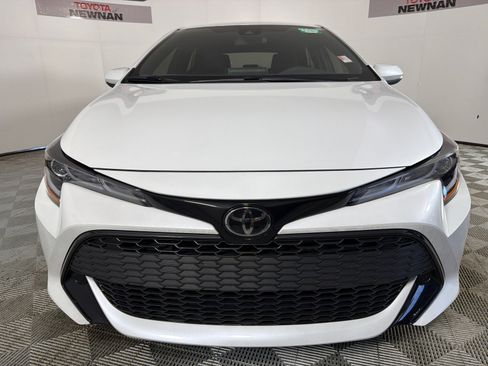 Used 2021 Toyota Corolla SE w/ SE Preferred Package image 8