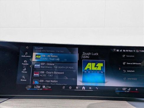 Used 2025 BMW i4 xDrive40i w/ Premium Package image 12