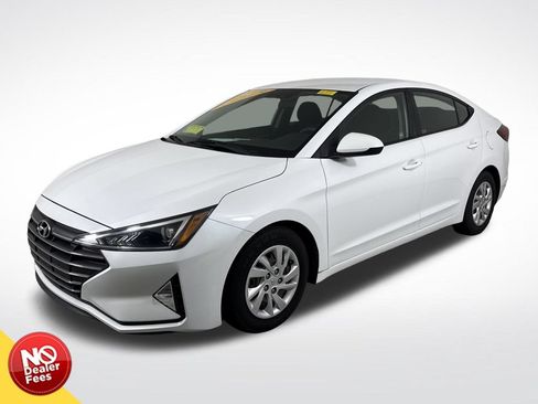 Used 2019 Hyundai Elantra SE w/ Cargo Package FWD image 8
