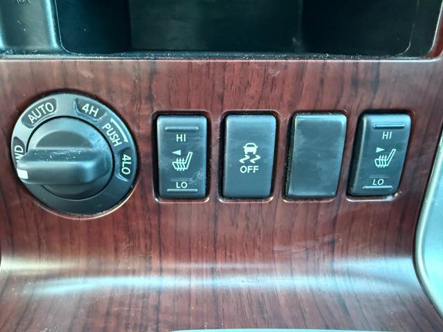 Used 2012 Nissan Pathfinder LE AWD/4WD image 15