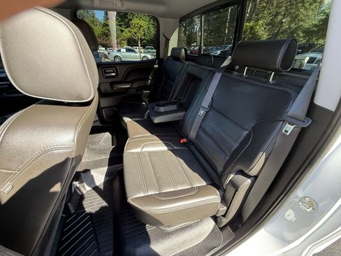 Used 2019 GMC Sierra 3500 Denali w/ Duramax Plus Package image 34