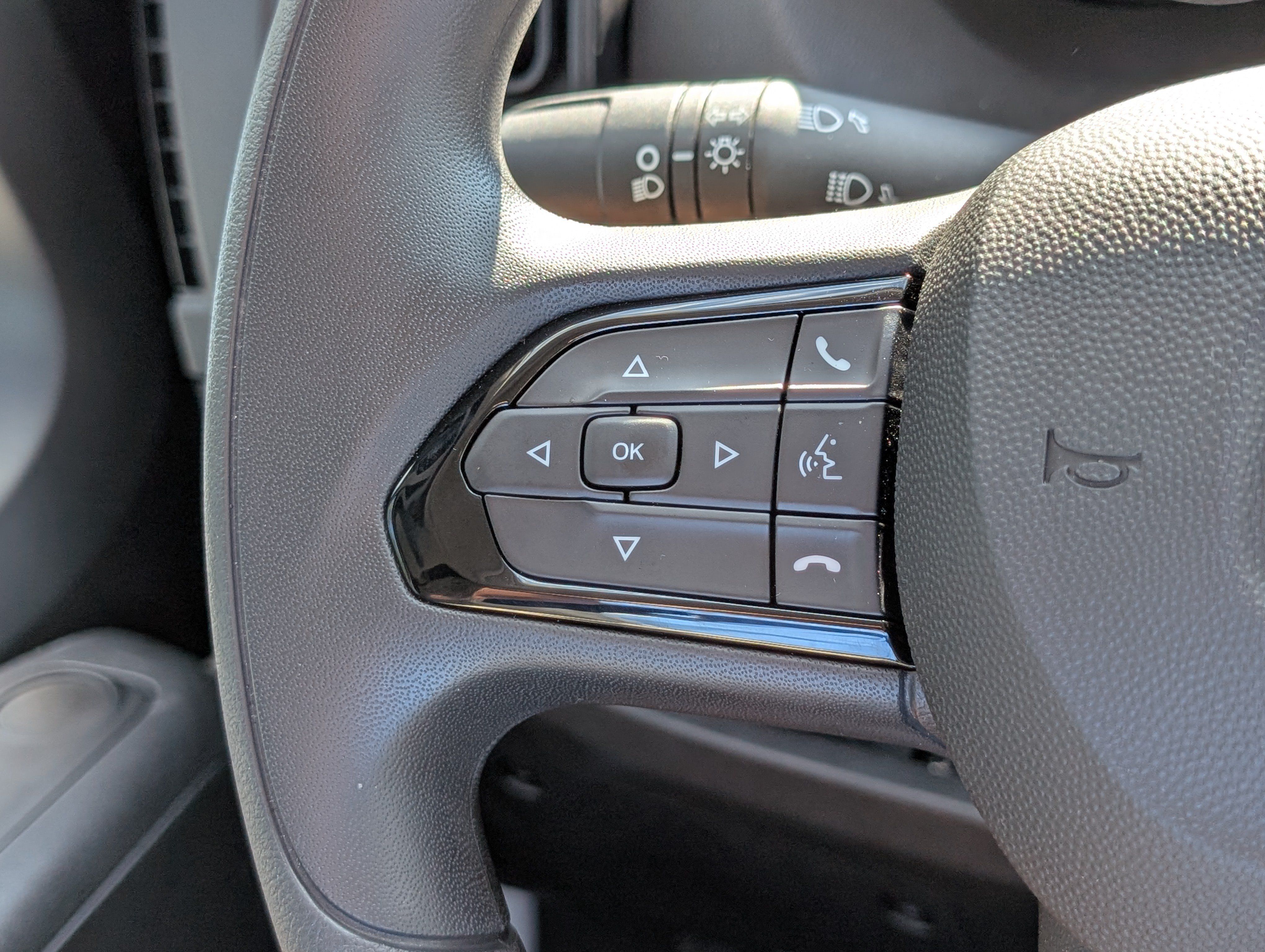 New 2025 RAM ProMaster 1500 FWD image 18