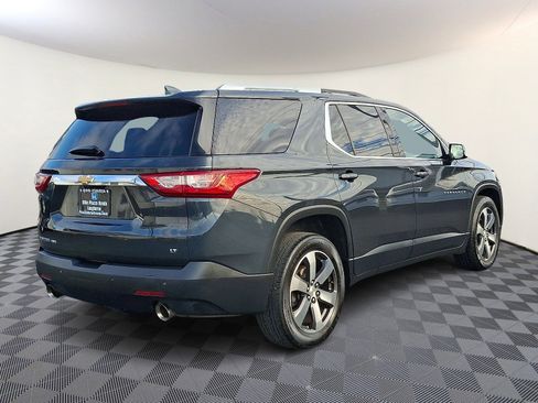 Used 2018 Chevrolet Traverse LT w/ LPO, Floor Liner Package image 7