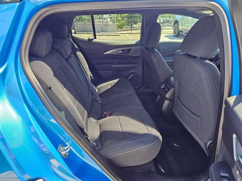Used 2025 Chevrolet Equinox EV LT FWD image 12