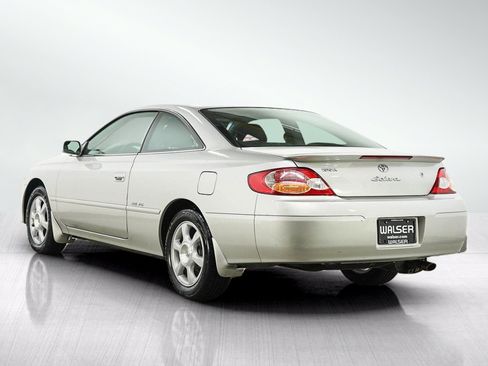Used 2002 Toyota Solara SE FWD image 3