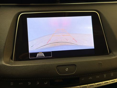 Used 2020 Cadillac XT4 Premium Luxury FWD image 24
