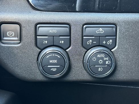 Used 2023 Chevrolet Silverado 1500 RST image 29