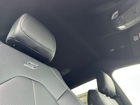 New 2026 Chrysler Pacifica Select image 40