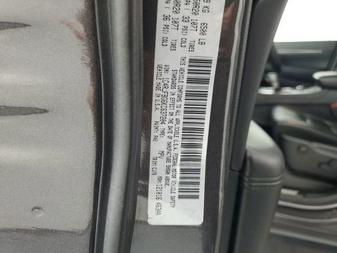 Used 2019 Jeep Grand Cherokee Limited image 37