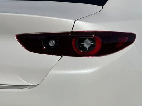 New 2026 MAZDA MAZDA3 2.5 S Sedan w/ Preferred Pkg image 30