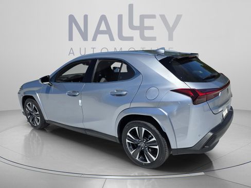 New 2026 Lexus UX 300h FWD image 3