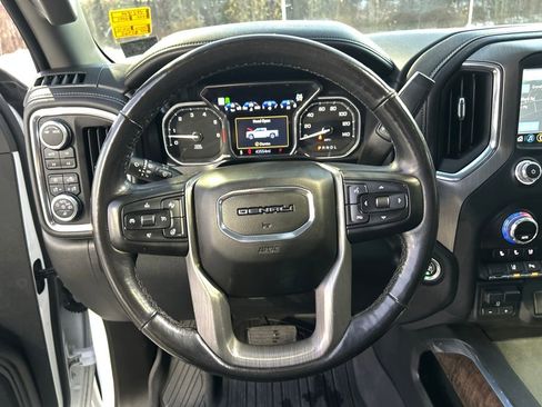 Used 2021 GMC Sierra 2500 Denali w/ Denali Ultimate Package image 21