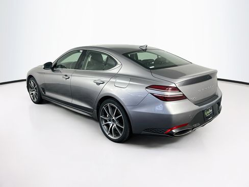 Used 2025 Genesis G70 2.5T RWD image 5