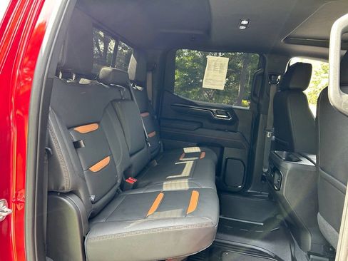 Used 2025 GMC Sierra 1500 AT4 w/ AT4 Premium Package AWD/4WD image 55